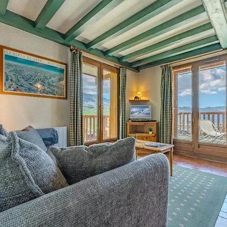 Comfort With Balcony Access And Parking * 瓦托伦斯